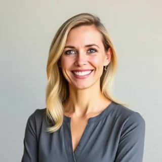 Emily Harper, Operations Manager at Lakeside Dental